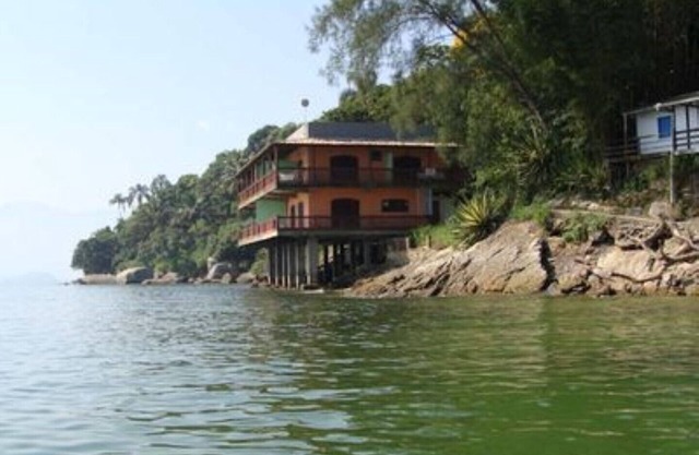 Maison sur l'île de Jaguanum -05 CHAMBRES & 04 SALLES DE BAINS