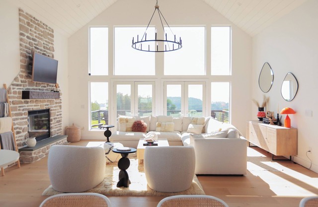 House on the Hill: Modern Retreat with Pool, Sauna, Hot Tub + Fire Pit