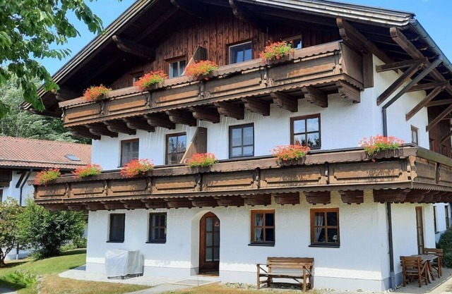 Casa OSSER 406 Cómoda residencia de vacaciones