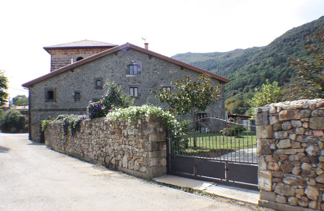 Maison Sierra de Breñas (Ampuero - Bien Aparecida) capacité pour 18-20 personnes