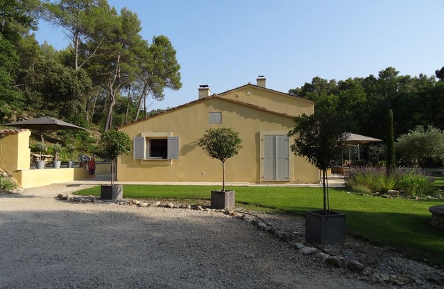 Pays d'AIX - VILLA au calme Sud Luberon
