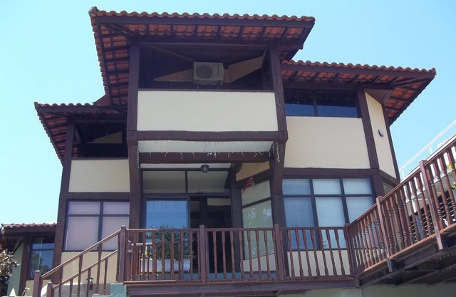 Maison avec 4 suites, Yacht Club, piscine, terrasse / terrasse, vue mer, près de la Villa