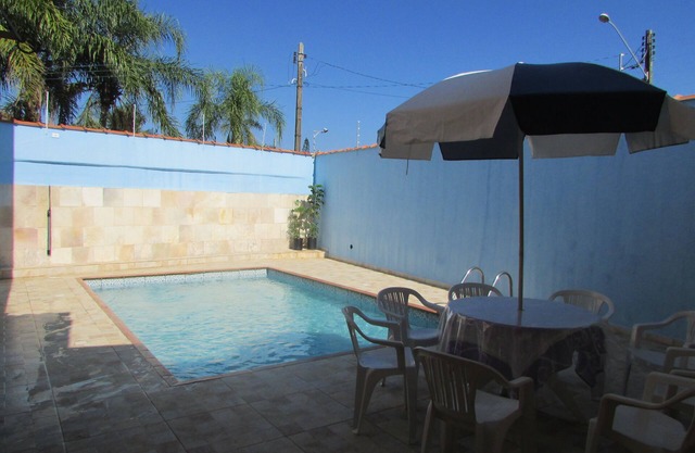 Maison w / Pool - grande et aérée sur Seagull Beach - 300 mètres de la plage.