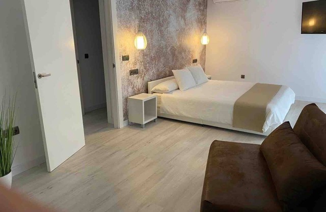 House with 2 bedrooms, 2 bathrooms, terrace, in spectacular urbanization