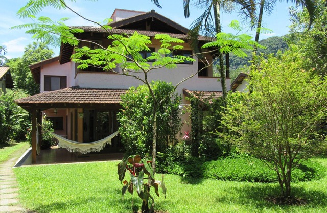 Maison avec 3 suites en copropriété à Barra do Sahy - 3 suites