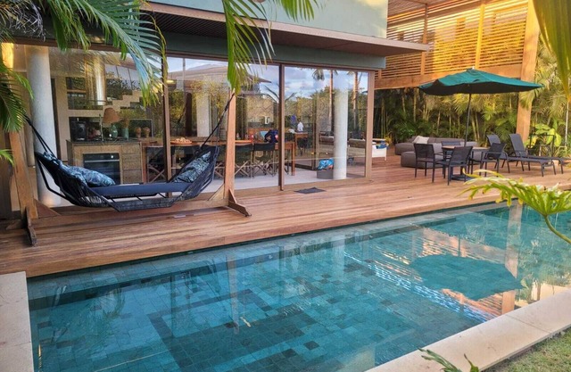 Maison avec 6 suites à Praia do Forte