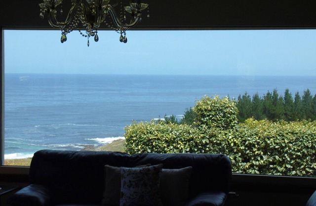 maison avec de belles vues sur la mer