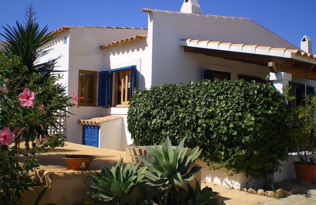 Maison avec jardin et vue sur le village - Maison 2H (logement 2)