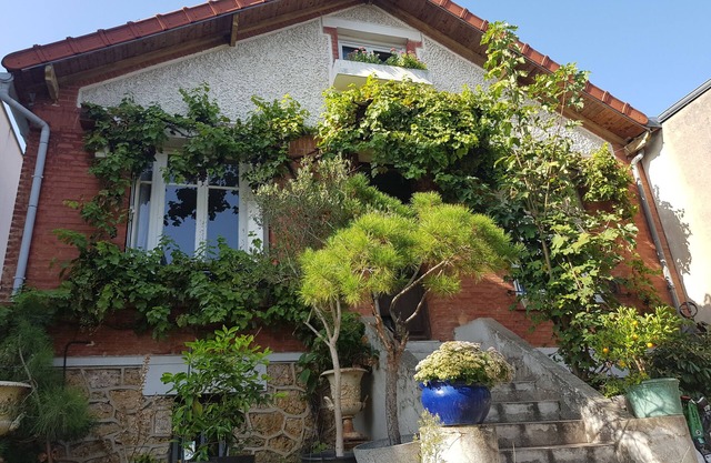 Casa con jardín y jacuzzi a pocos minutos de París y Versailles