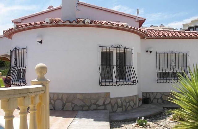 Maison avec jardin et piscine privative
