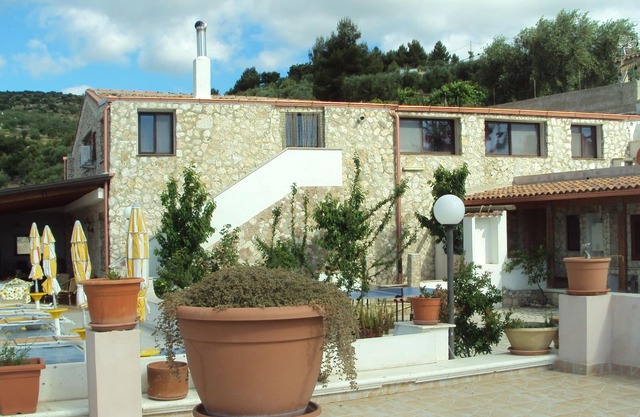Maison avec jardin dans un cadre paisible et reposant
