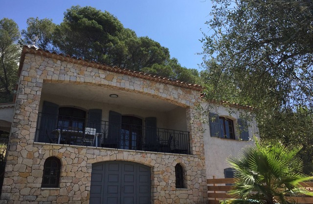 Maison avec piscine et jardin proche nice et monaco