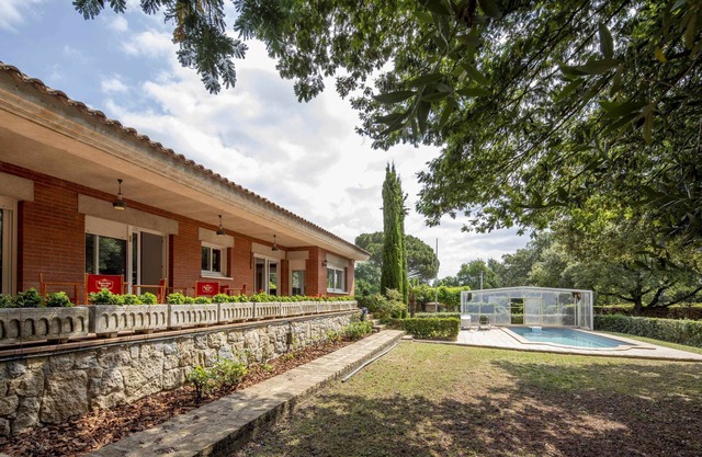 Maison avec piscine dans Vilobí d'Onyar
