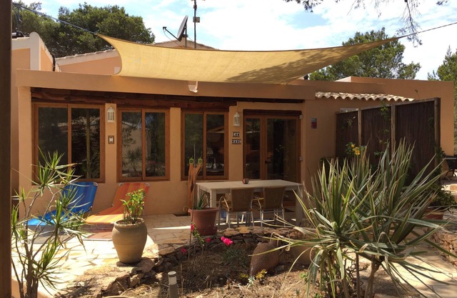 Maison avec piscine au Cap de Barbaria, pour profiter de la tranquillité de l'île!