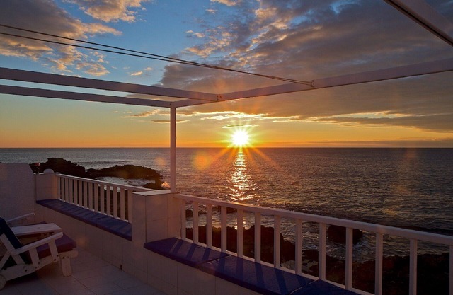 Maison avec terrasse privée, piscine et jardin. BBQ, wifi, chauffé à 50m plage
