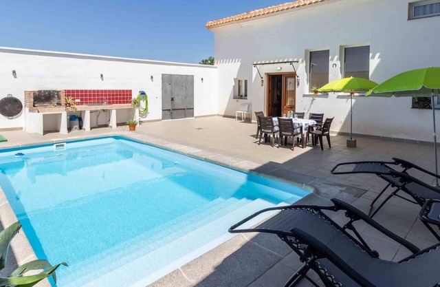 Maison avec piscine, wifi et barbecue