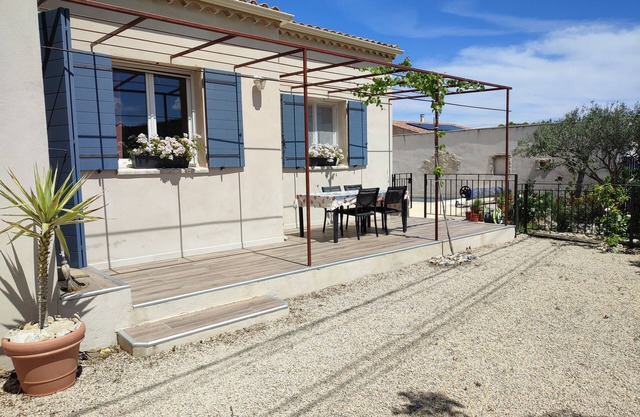 Maison avec piscine au coeur des vignes