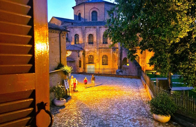 maison avec vue sur les monuments de l'UNESCO : San Vitale, Galla Placidia