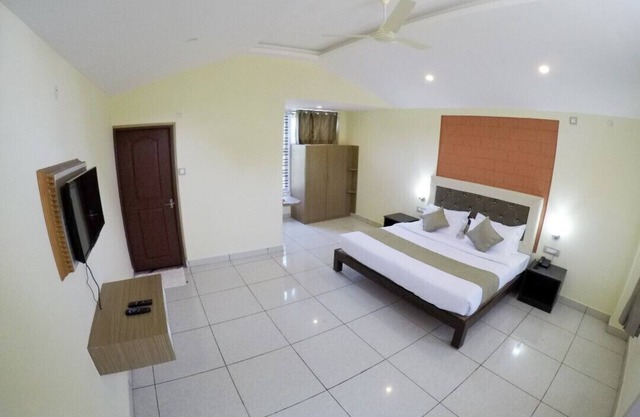 Hoysala Resort COTTAGE DE LUXE 8