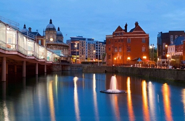 HU1 Hull City Centre Modern Apartment WIFI BATH H9