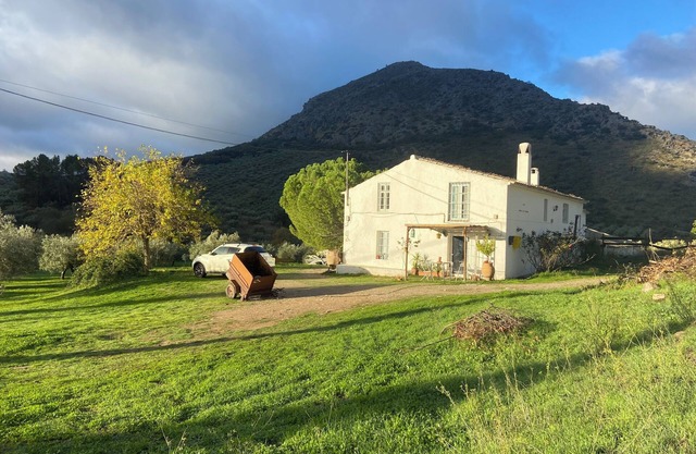 Huerta los Villares House. Renovated rural house with fireplace