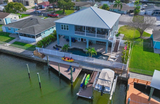 Huge! 4 bedroom 4 bath with heated pool sleeps 13