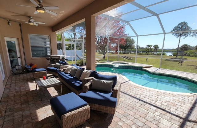 Huge Riverfront Home! Heated pool, Jacuzzi, and Kayaks Included!