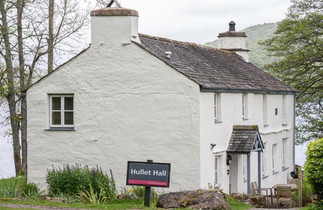 Hullet Hall