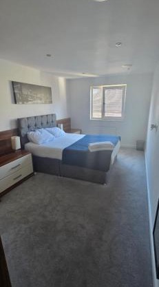 Hullidays - The Sawmill Suite