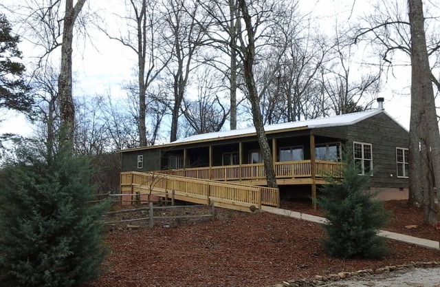 Chattanooga 25 Miles ,, Gated, Hot Tub, Cheminée, Great View ,, montagnes,