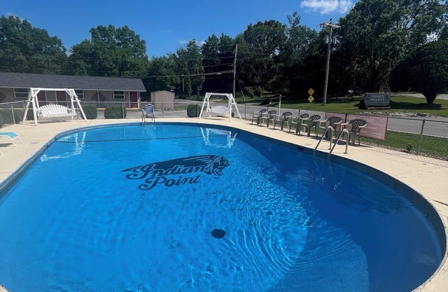 Hunter's Friend Resort