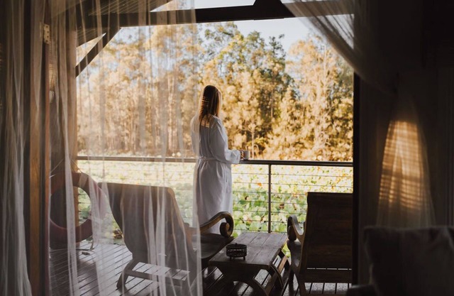Hunter Valley's Most Beautiful Stay, Bathhouse 4 at Leaves and Fishes