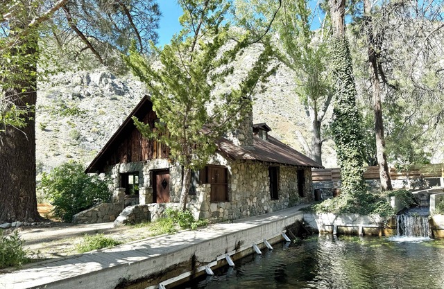 Huttopia Paradise Springs