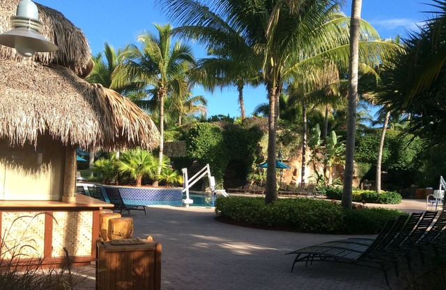 HYATT COCONUT PLANTATION -GORGEOUS FLA WEST COAST - BONITA SPRINGS 2 BR CONDO