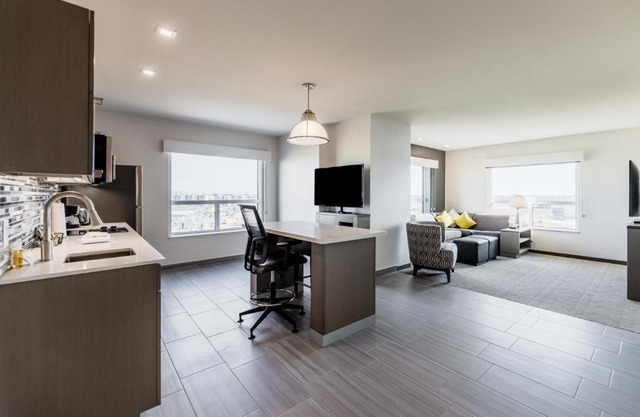 Hyatt House Winnipeg South Outlet Collection