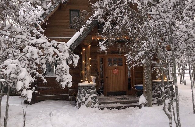 Hyatt Prairie Mountain Cabin