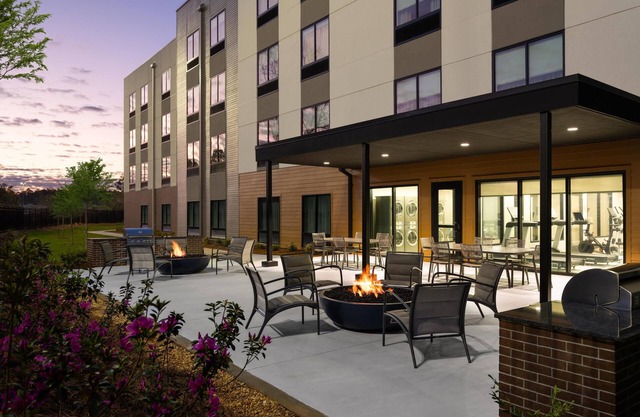 Hyatt Studios Mobile/Tillmans Corner