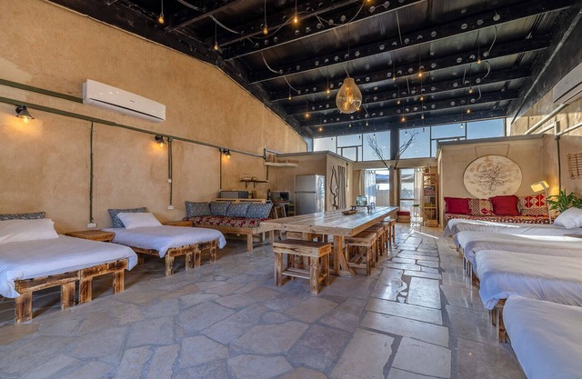 ibex unique Desert Inn