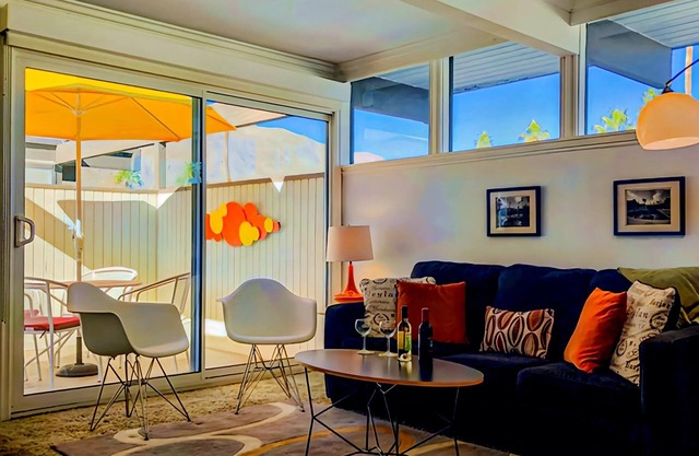 Grands tarifs! Moderne et lumineux - Iconic Condo - fabulous pool