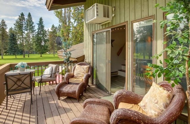 Idaho Condo w/ Large Deck: Steps to Twin Lakes!
