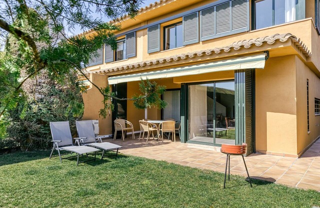 Idéal pour une escapade en famille à TorreMirona Golf Resort
