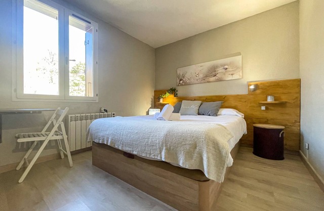 Appartement idéal pour les couples à Enveitg