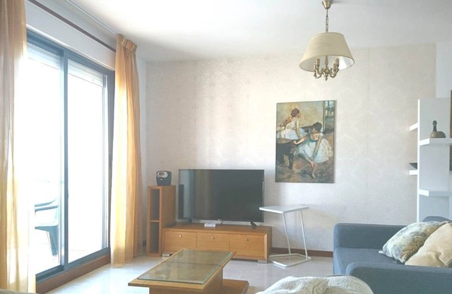 APPARTEMENT IDEAL AVEC LES ENFANTS, WIFI, PLAGE, CALME