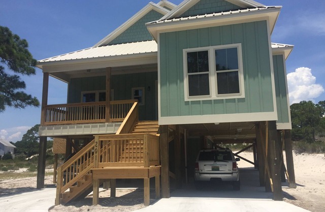 Nouvelle maison dans une belle communauté fermée sur le golfe