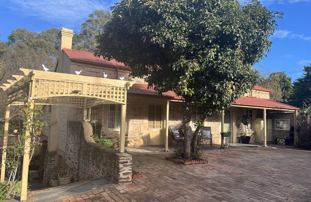 Emplacement idéal pour explorer Strathalbyn historique, vignobles, bonne nourriture et paysages