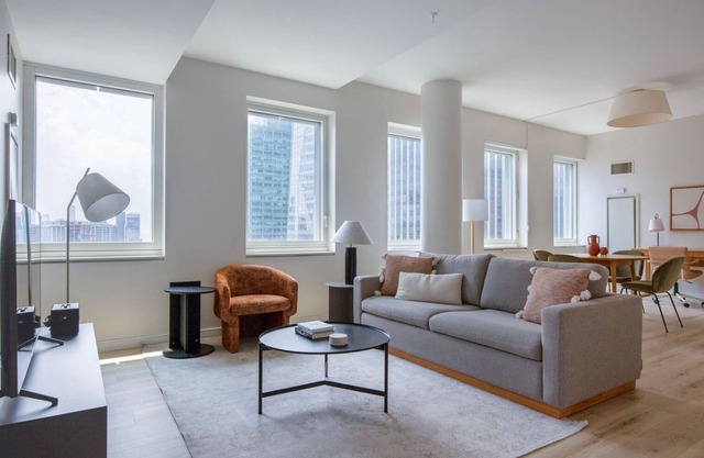 Ideal Midtown 2BR w/ Gym & W/D, nr Rockefeller Center, by Blueground