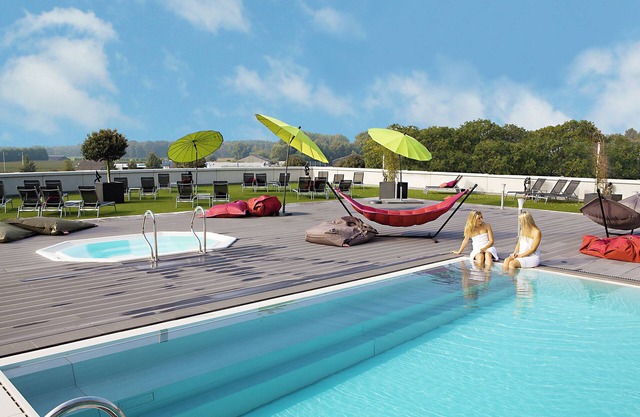 Ideal Wellness Retreat with Pool and Spacious Outdoor Areas for Relaxation
