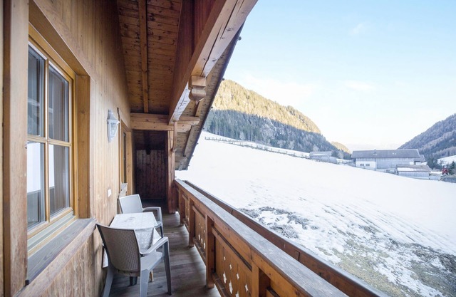 Appartement idyllique "Wieserhof Philipp" avec balcon, vue sur la montagne et Wi-Fi