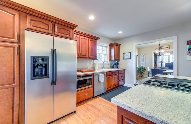 Idyllic + Central New Bern Home w/Screened Porch!