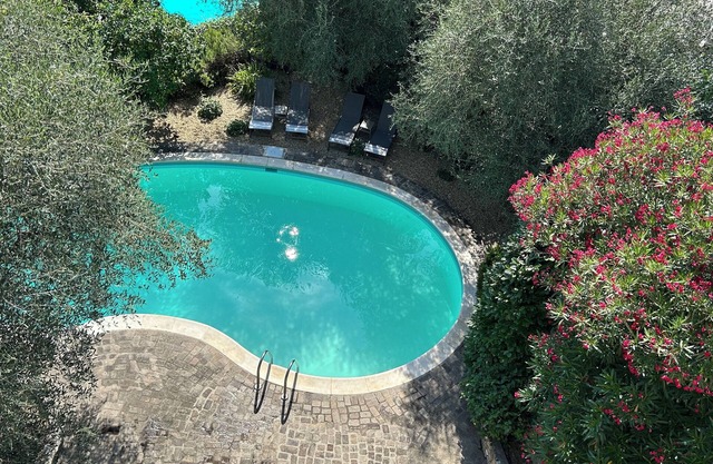 Villa de campagne idyllique avec piscine de 10m et vues impressionnantes